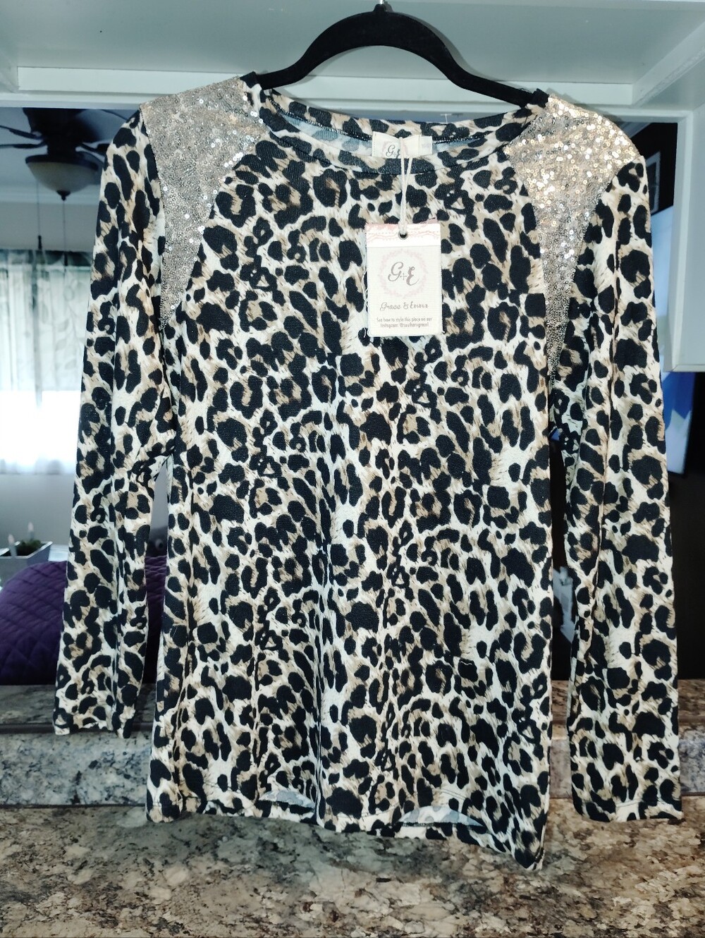 Nwt  10/12 Girls' Leopard Print Long Sleeve Top with Silver Sequin Shoulders -